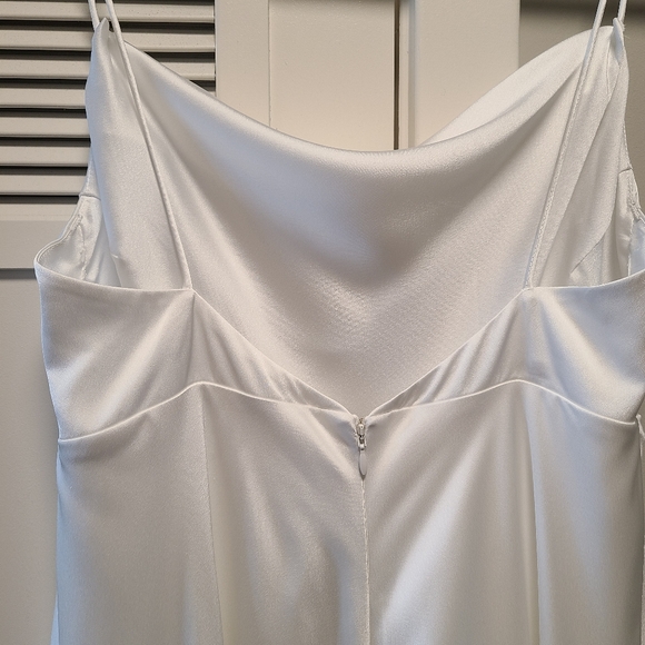 Fame and Partners Strappy Draped Gown Size 12 - Picture 8 of 11